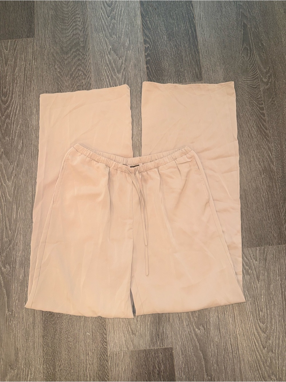 Wide-Leg Drawstring Pants in Light Beige